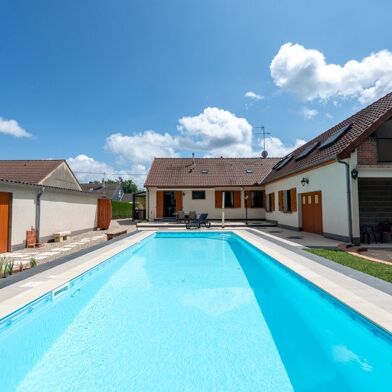 Maison 7 pièces 234300 €