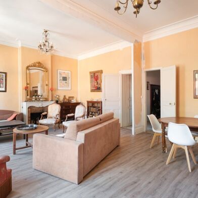 Appartement 4 pièces 310000 €