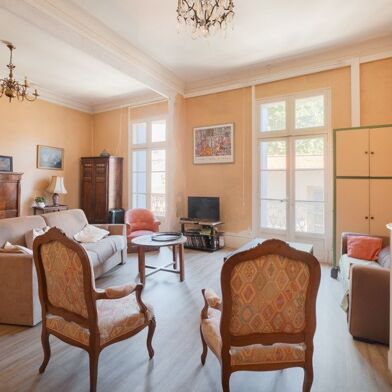 Appartement 4 pièces 310000 €