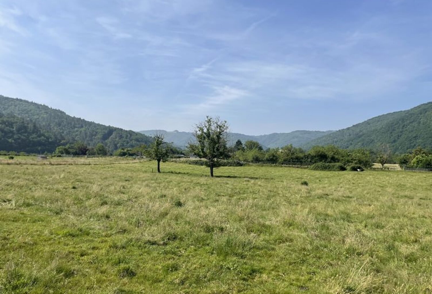 Terrain à bâtir de 0 pièces principales — photo 1