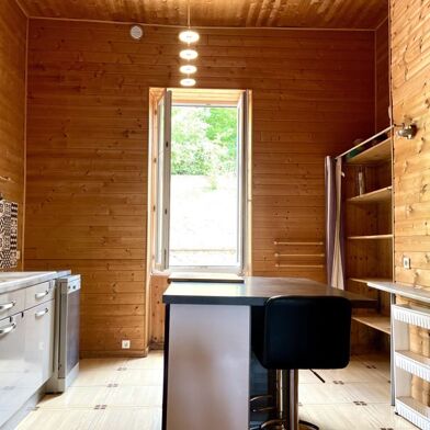 Maison 9 pièces 140400 €