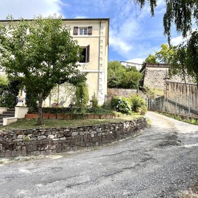 Maison 9 pièces 140400 €