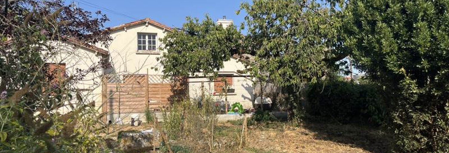 Maison 5 Pièces 95 m² à vendre à Saint-Porchaire (17250)