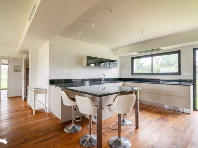 Contemporaine de 4 pièces principales — photo du bien