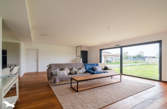 Contemporaine de 4 pièces principales — photo 4