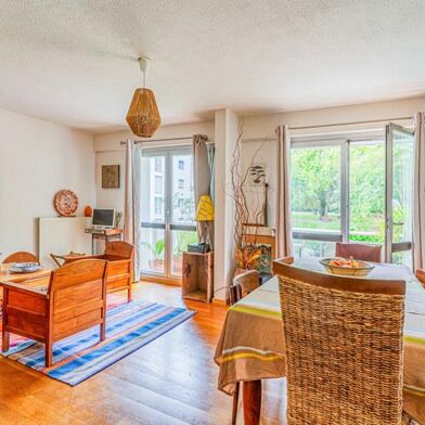 Appartement 5 pièces 265000 €