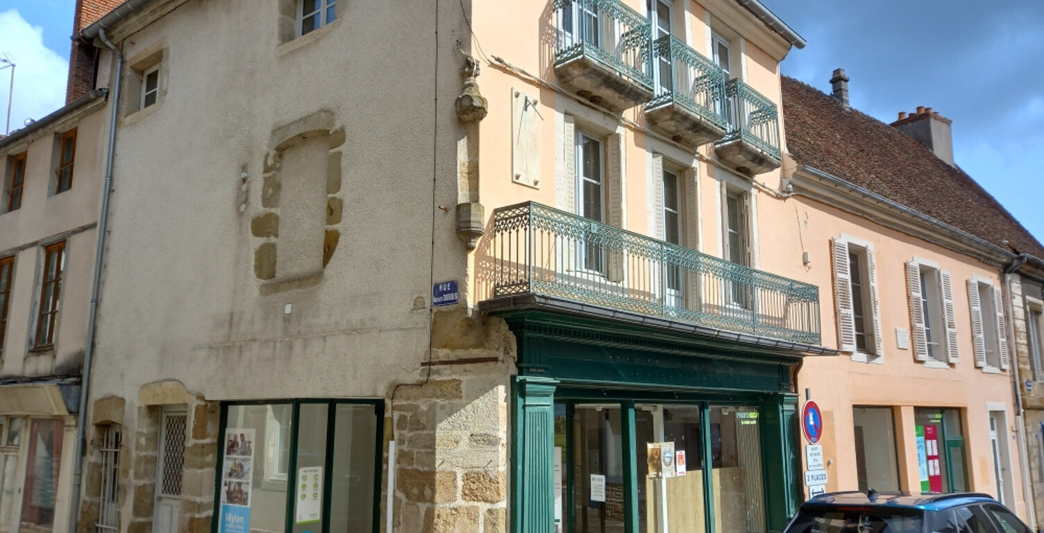 IMMEUBLE DE RAPPORT — photo 1