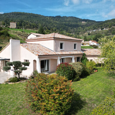 Maison 4 pièces 395000 €