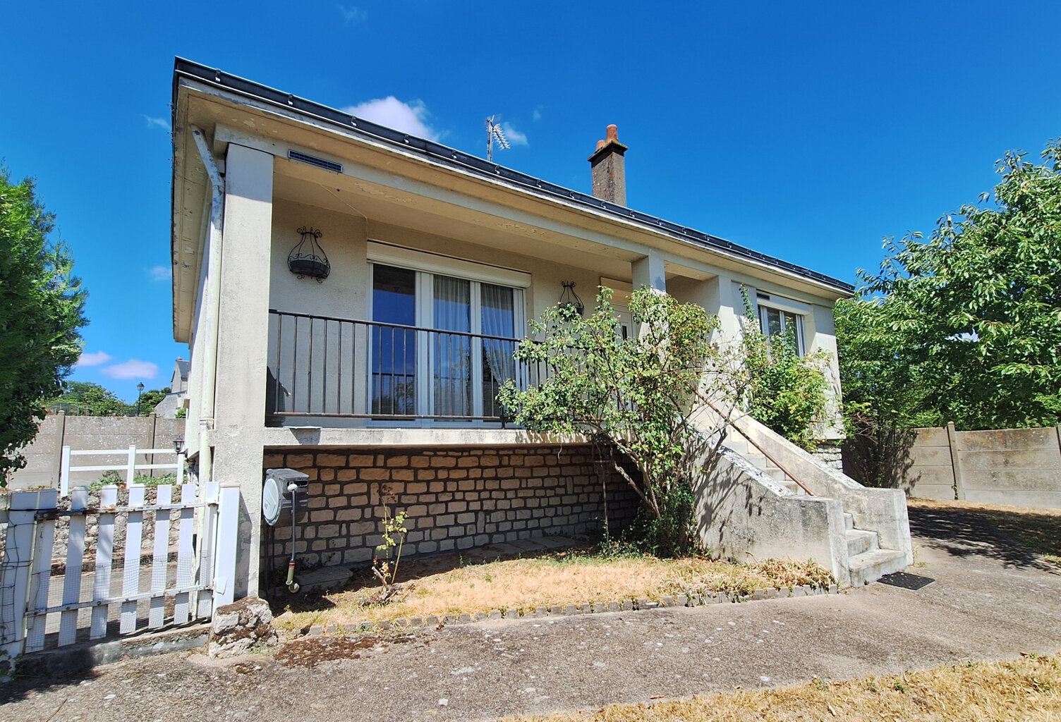 10 mn SAUMUR — photo 1