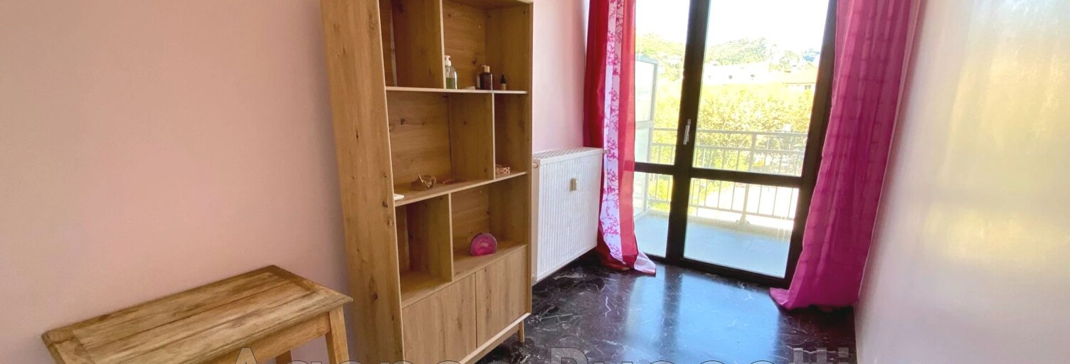 Appartement 1 Pièce 28 m² à vendre à Vence (06140)