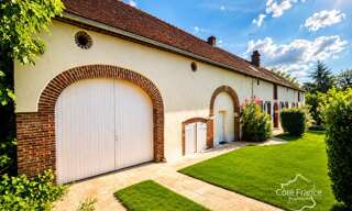 Maison 8 Pièces 205 m² à vendre à Montholon (89710)