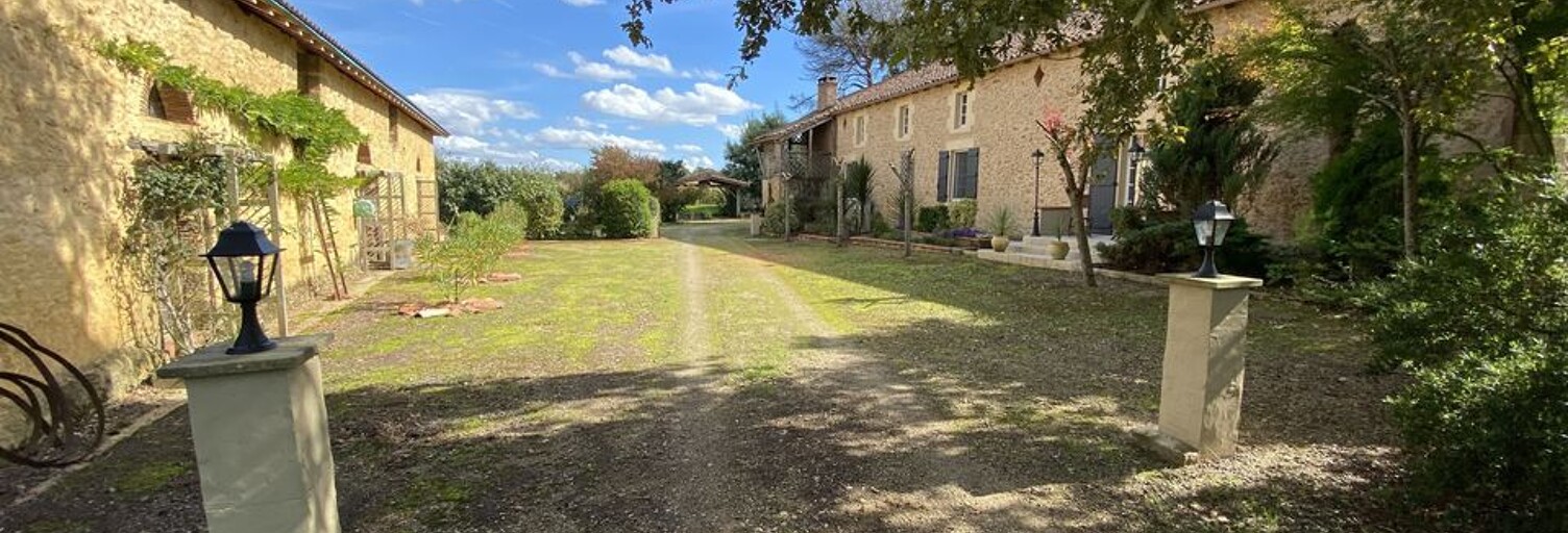 Maison 12 Pièces 340 m² à vendre à Cazaubon (32150)