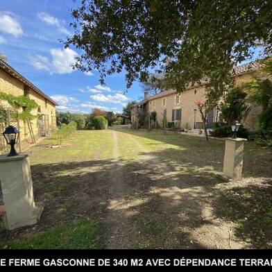 Maison 12 pièces 450000 €
