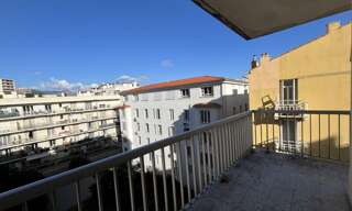 Appartement 1 Pièce 32 m² à louer à Ajaccio (20090)