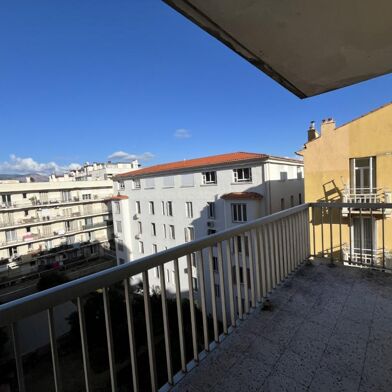 Appartement 1 pièces 544 €