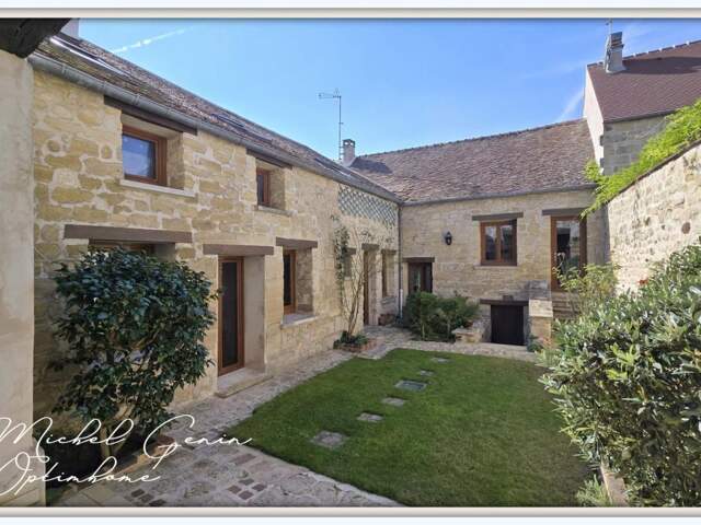 Maison à vendre 8 pièces NEUVILLE SUR OISE (95) — photo du bien