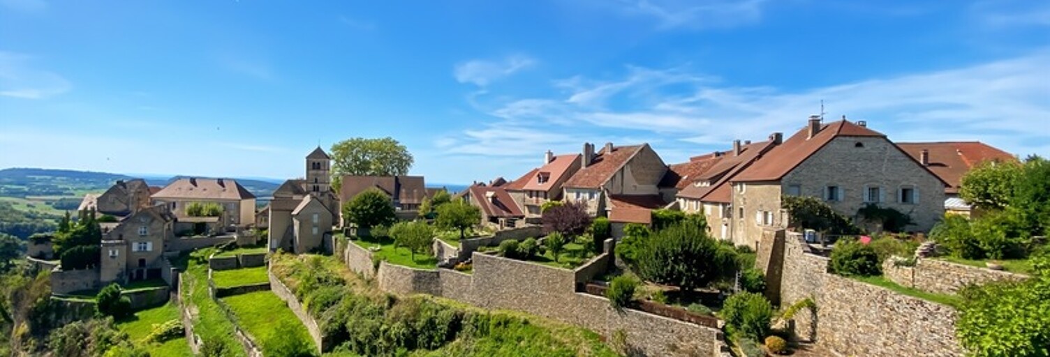 Maison 7 Pièces 183 m² à vendre à Château-Chalon (39210)