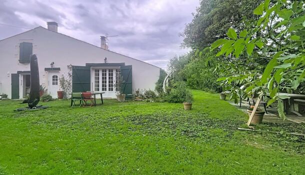 Villa / Maison 5 pièces  à vendre Benon 17170