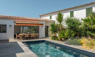 Maison 7 Pièces 188 m² à vendre à Rivedoux-Plage (17940)