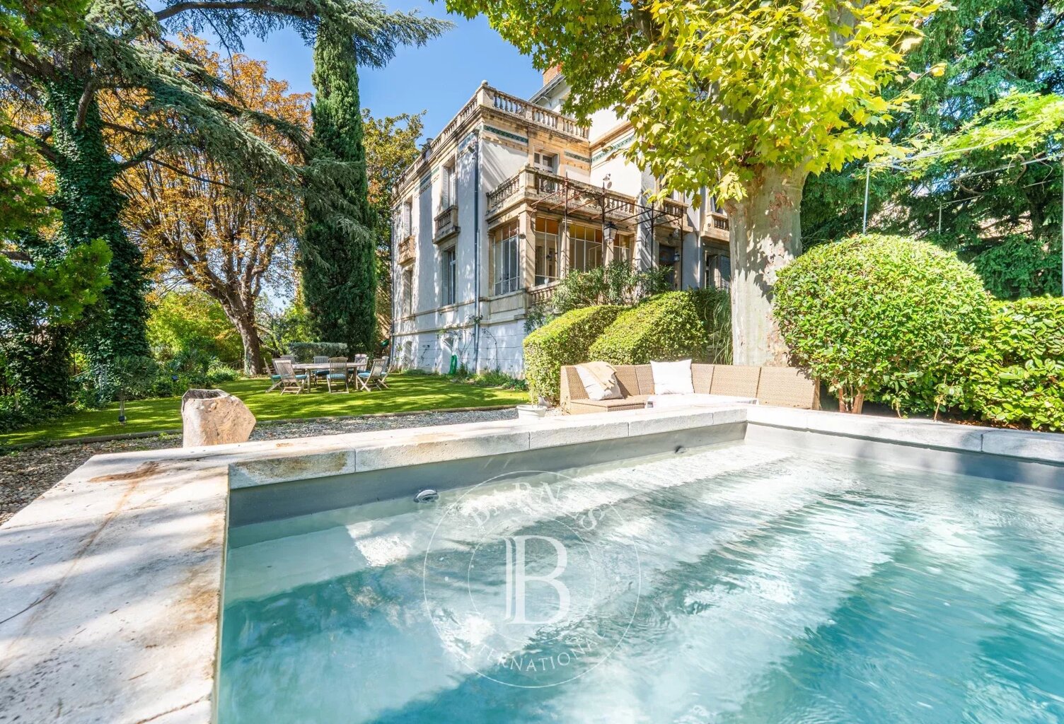 EXCLUSIVITÉ - SALON DE PROVENCE - CENTRE VILLE - MAISON DE MAÎTR — photo 1