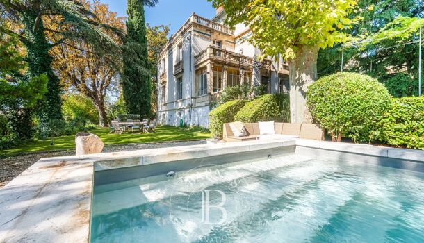 Villa / Maison 9 pièces  à vendre Salon-de-Provence 13300