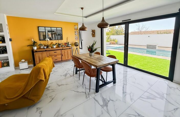 VILLA CONTEMPORAINE HAUT DE GAMME EN HYPER-CENTRE DE LA JARRIE — photo 2