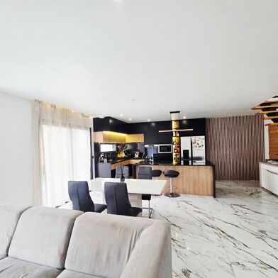 Maison 6 pièces 364000 €