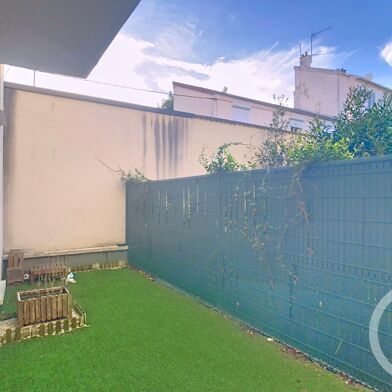 Appartement 3 pièces 1250 €