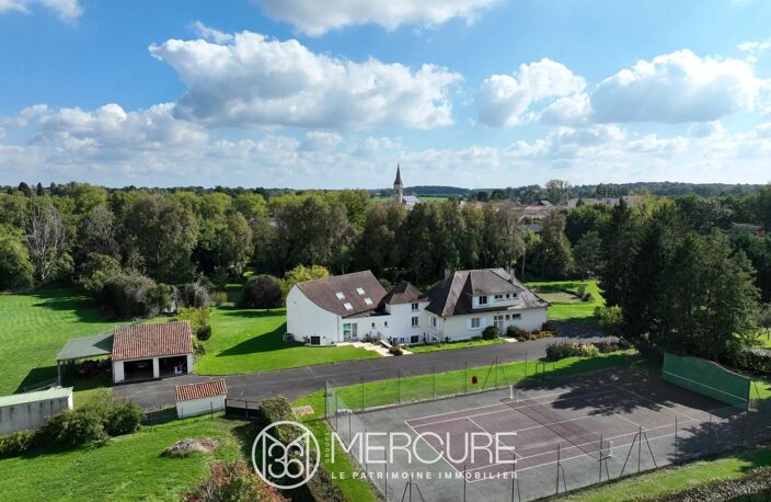VILLA AVEC PISCINE INTERIEURE — photo 2