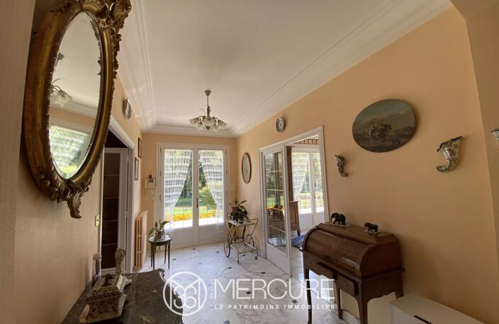 VILLA AVEC PISCINE INTERIEURE — photo 3