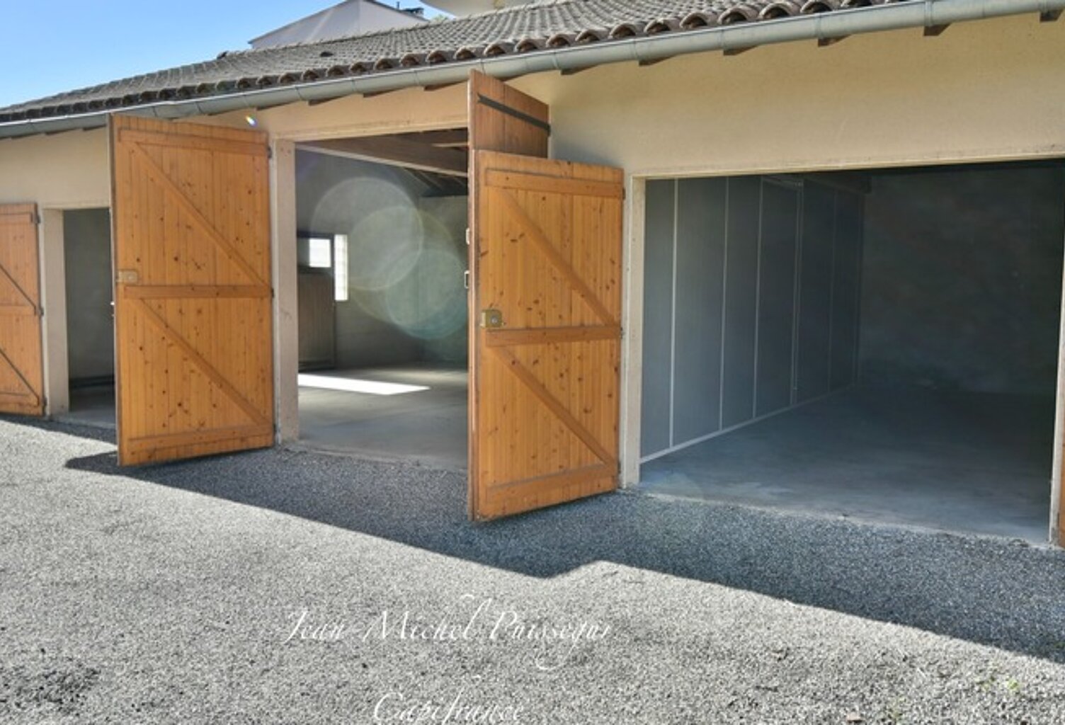 Local/Bureau à louer à SAINT GAUDENS (31), 90m2, 10 Places de Parking — photo 1