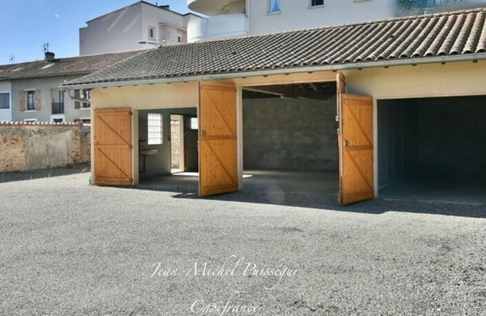 Local/Bureau à louer à SAINT GAUDENS (31), 90m2, 10 Places de Parking — photo 2