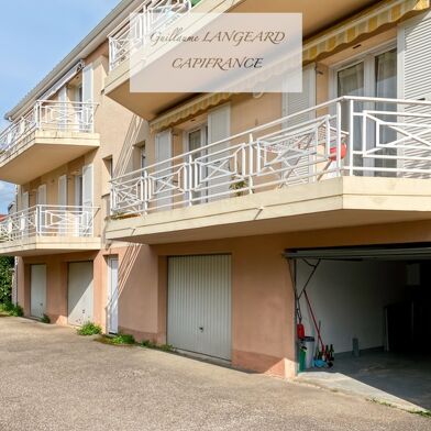 Appartement 4 pièces 174000 €