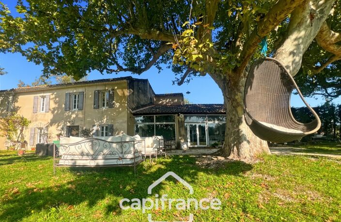 ALPILLES   Mas en campagne de   250m² à MOLLEGES, 4 chambres, beaux volumes , terrain 5 000m², piscine,  calme et sérénité — photo 2