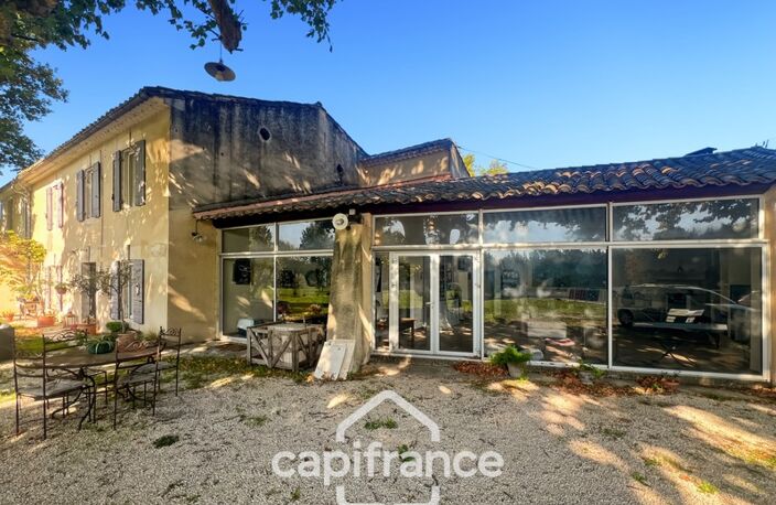 ALPILLES   Mas en campagne de   250m² à MOLLEGES, 4 chambres, beaux volumes , terrain 5 000m², piscine,  calme et sérénité — photo 5