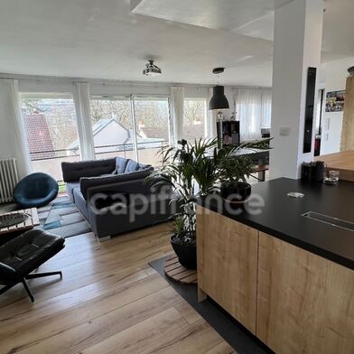 Appartement 5 pièces 255000 €