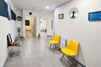 Commerce 4 pièces 85000 €