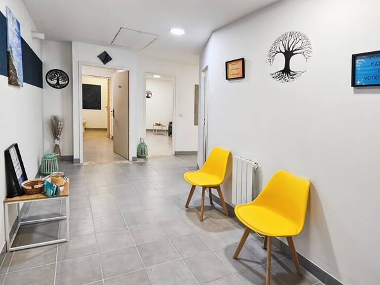Local/bureau à vendre TARBES avec stationnement privatif (65) — photo 1