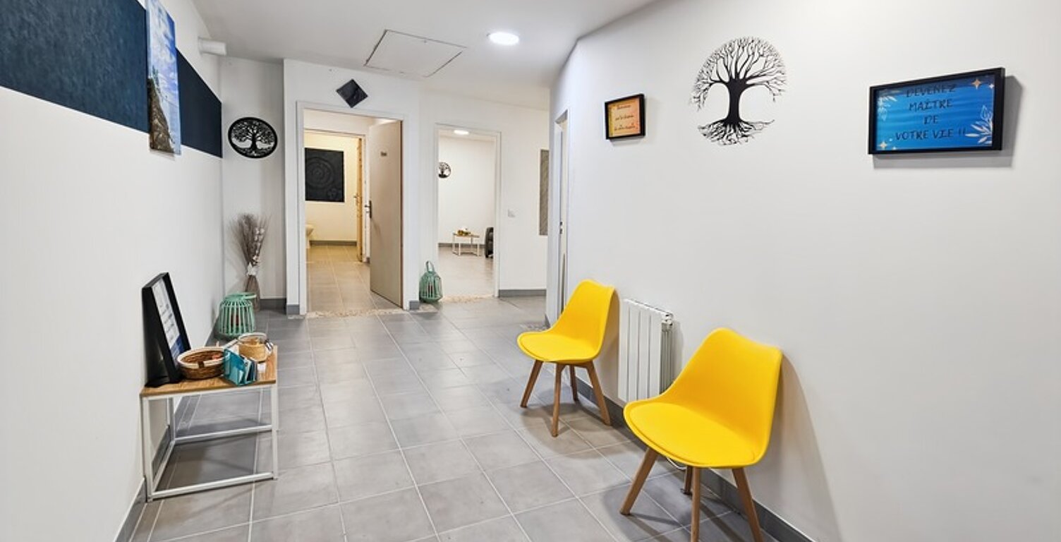 Local/bureau à vendre TARBES avec stationnement privatif (65) — photo 1