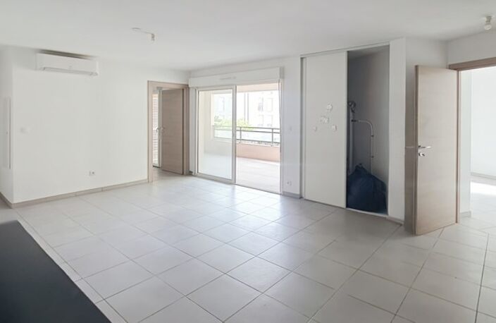 Propiano centre appartement T3 — photo 3