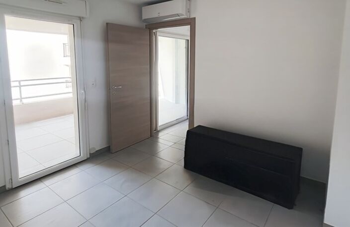 Propiano centre appartement T3 — photo 4