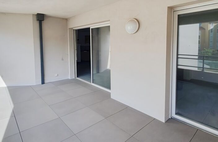 Propiano centre appartement T3 — photo 5