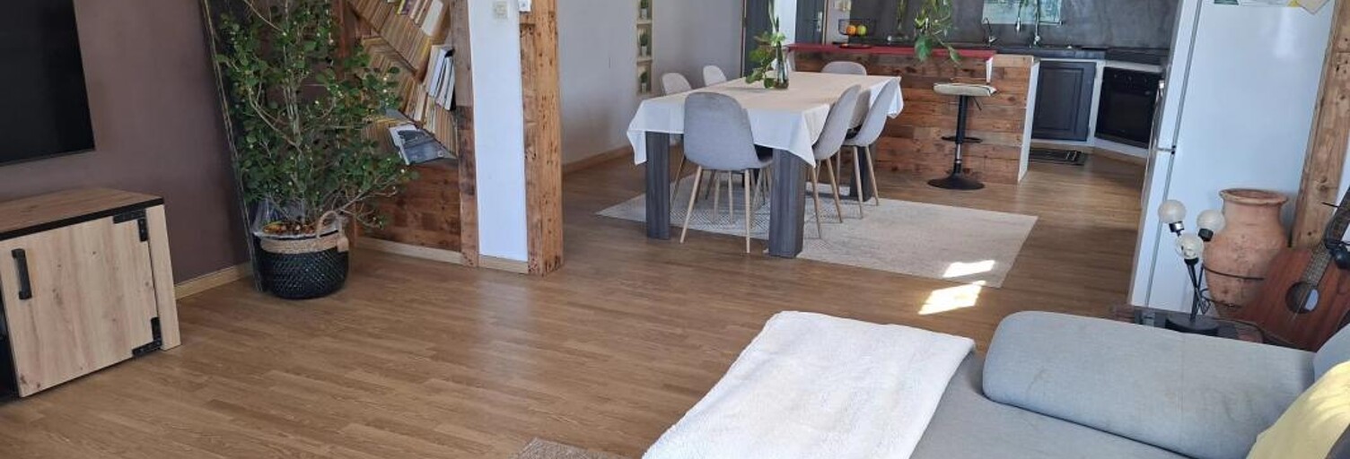 Maison 8 Pièces 235 m² à vendre à Le Tampon (97430)