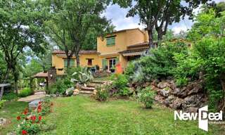 Maison 7 Pièces 245 m² à vendre à Saint-Paul-en-Forêt (83440)