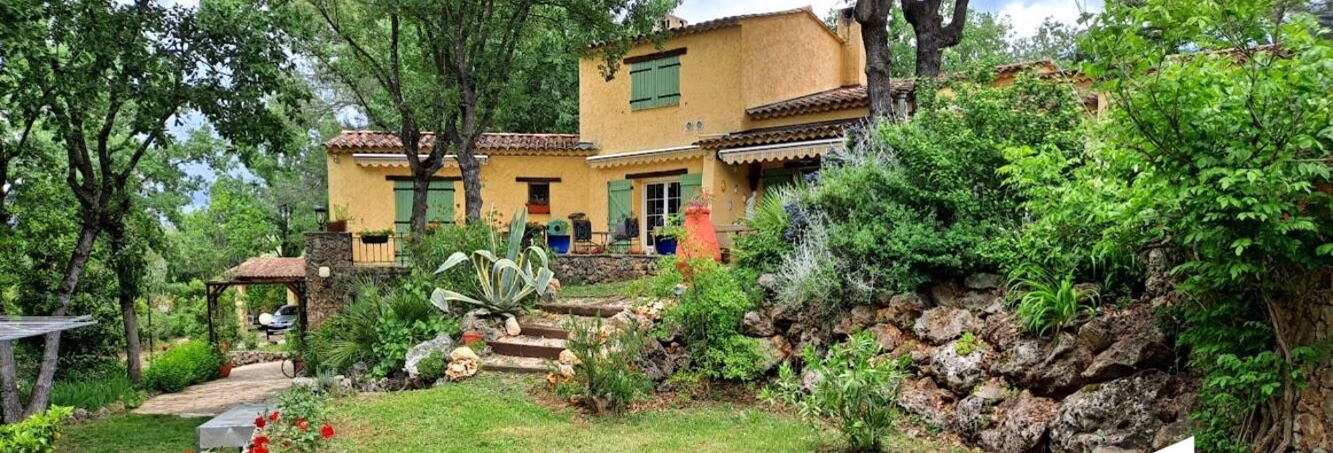 Maison 7 Pièces 245 m² à vendre à Saint-Paul-en-Forêt (83440)