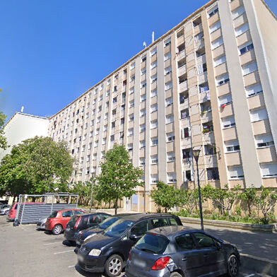 Appartement 1 pièces 423 €