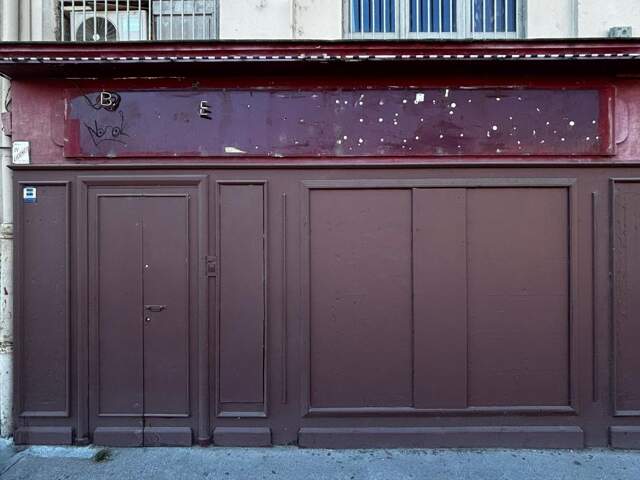 Bien Commercial 107m2 À Vendre À Lyon 5ème — photo du bien