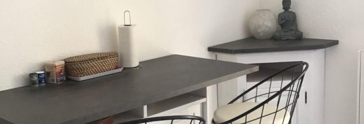 Appartement 1 Pièce 23 m² à louer à Saint-Mandrier-sur-Mer (83430)