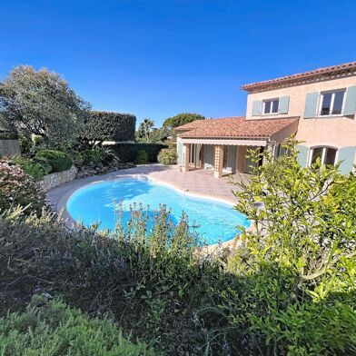 Maison 5 pièces 798000 €