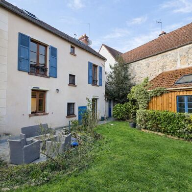 Maison 6 pièces 275600 €